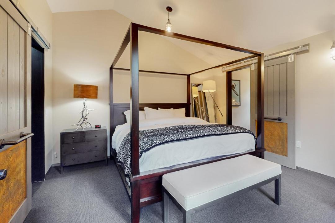 Photo of Bedroom in Taos Ski Valley