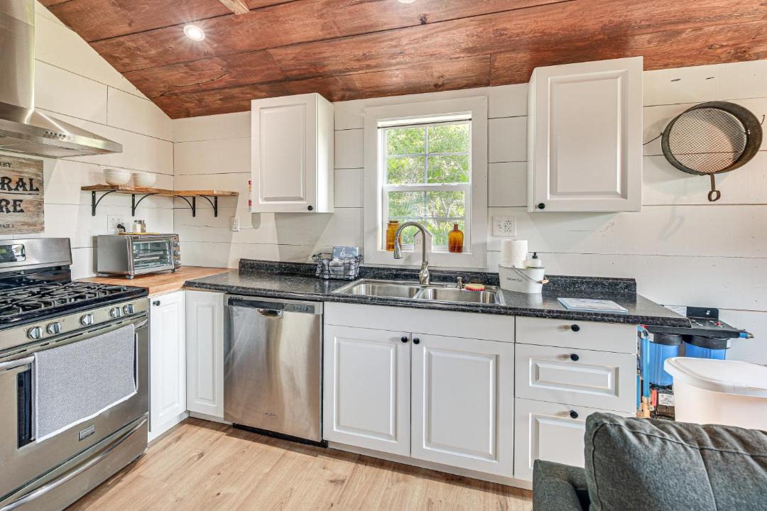 Photo of Kitchen in Isle La Motte