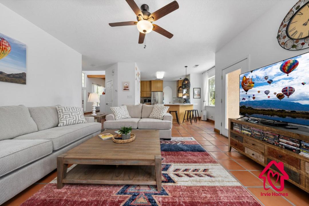 Photo of Livingroom in Westside