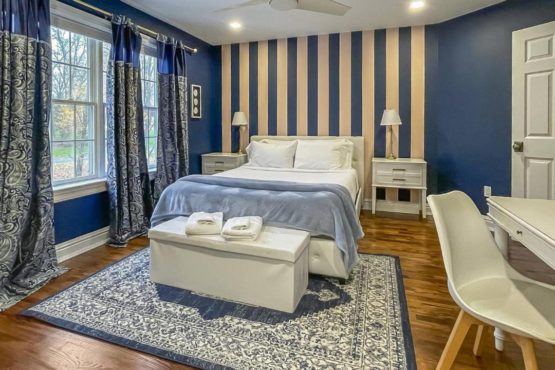 Photo of Bedroom in Newtown