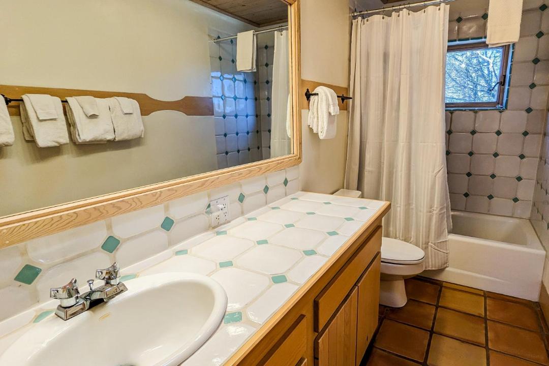 Photo of Bathroom in Valdez