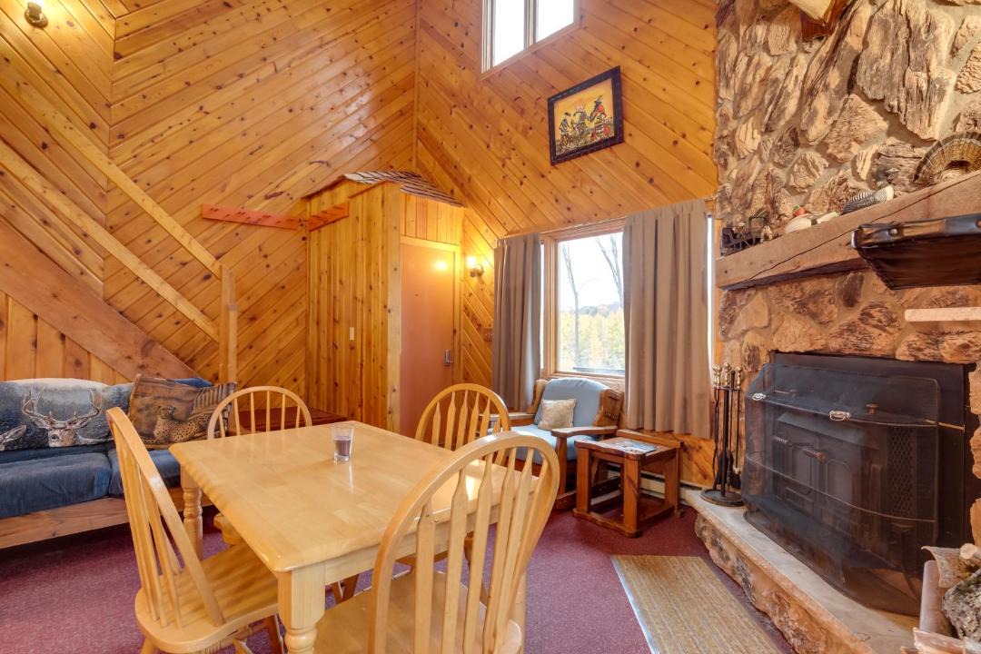 Photo of Livingroom in Stambaugh