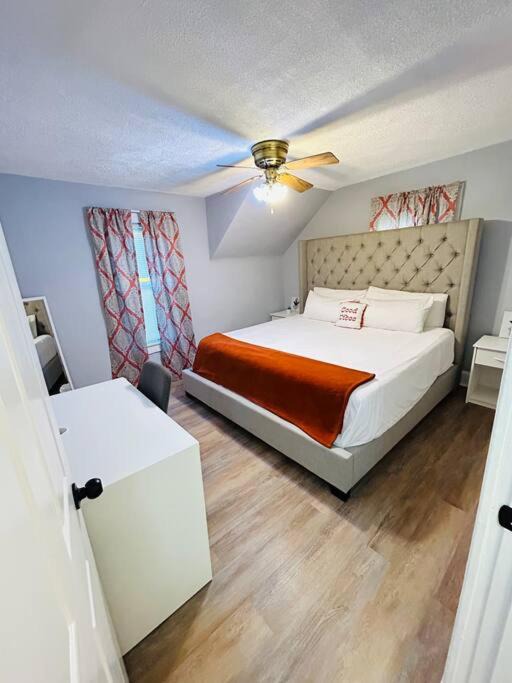 Photo of Bedroom in North End