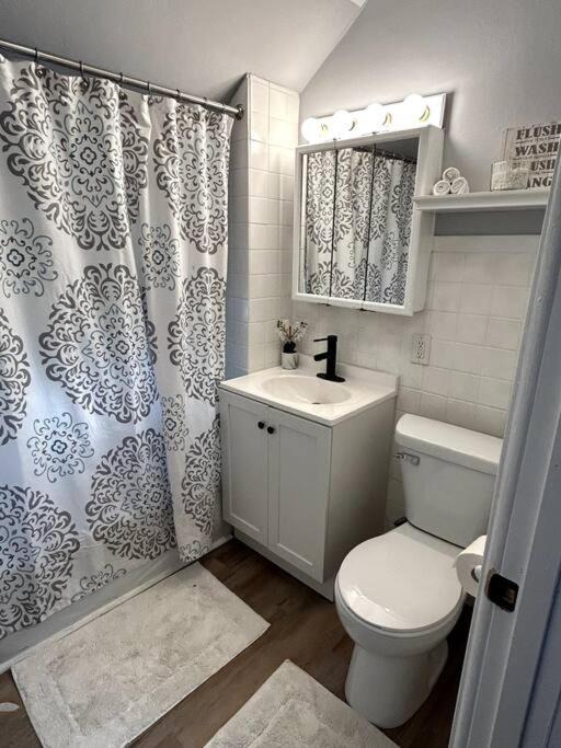Photo of Bathroom in North End