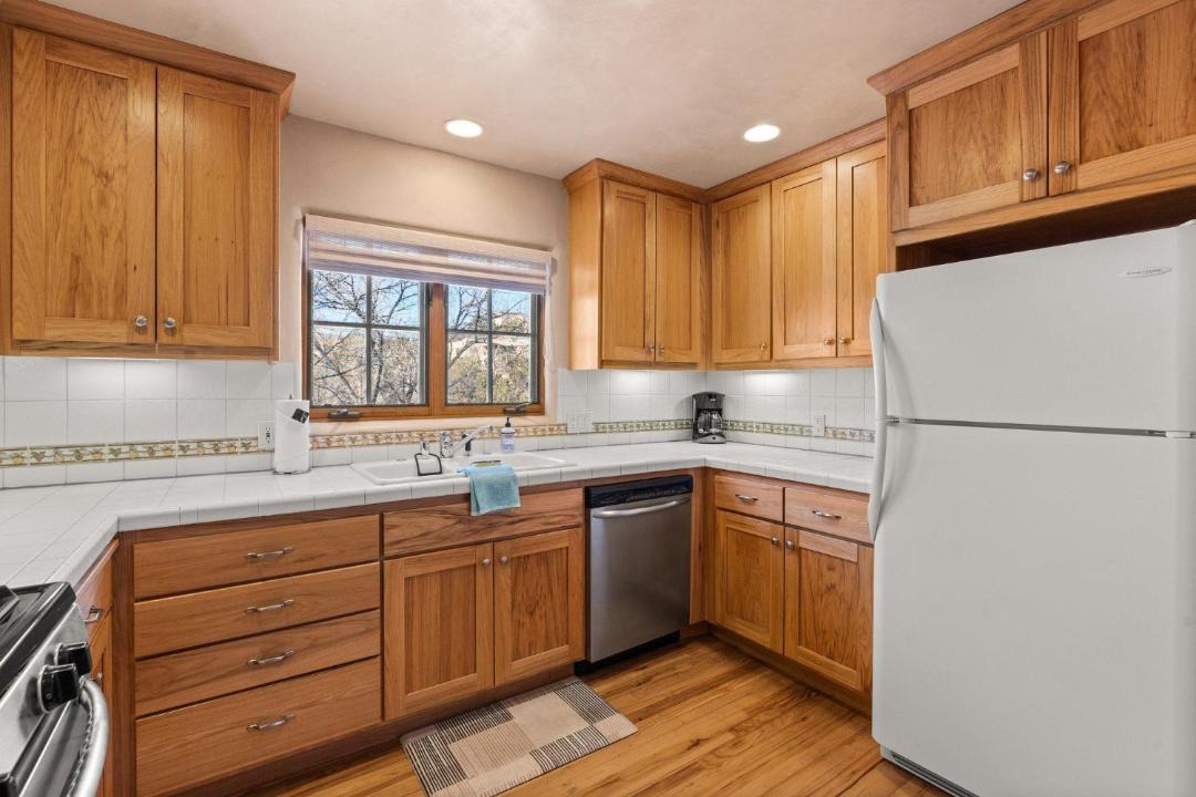 Photo of Kitchen in Northeast Santa Fe