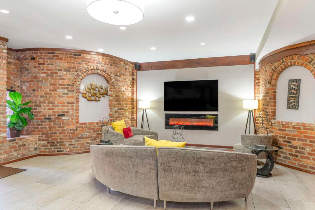Photo of Livingroom in North Chesterfield