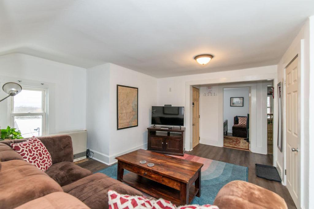 Photo of Livingroom in Winooski
