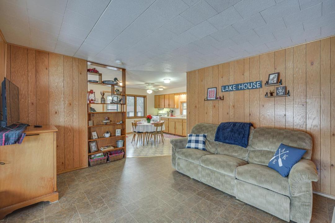 Photo of Livingroom in Mason