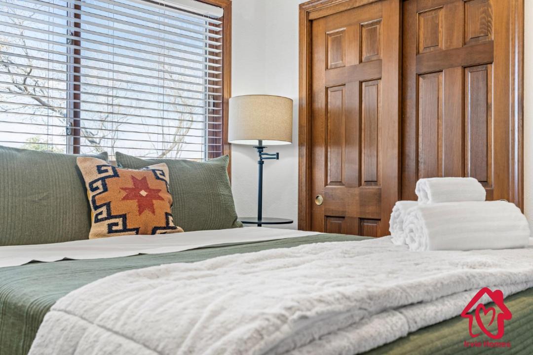Photo of Bedroom in Northeast Heights