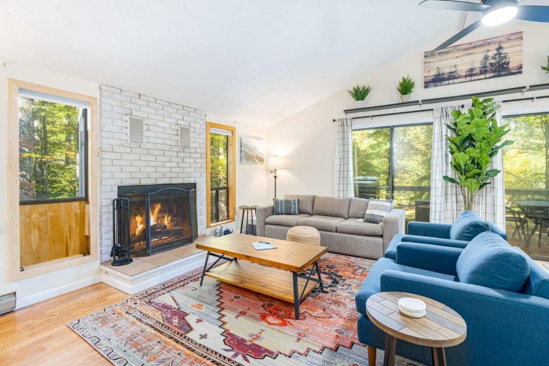 Photo of Livingroom in Sleepy Hollow