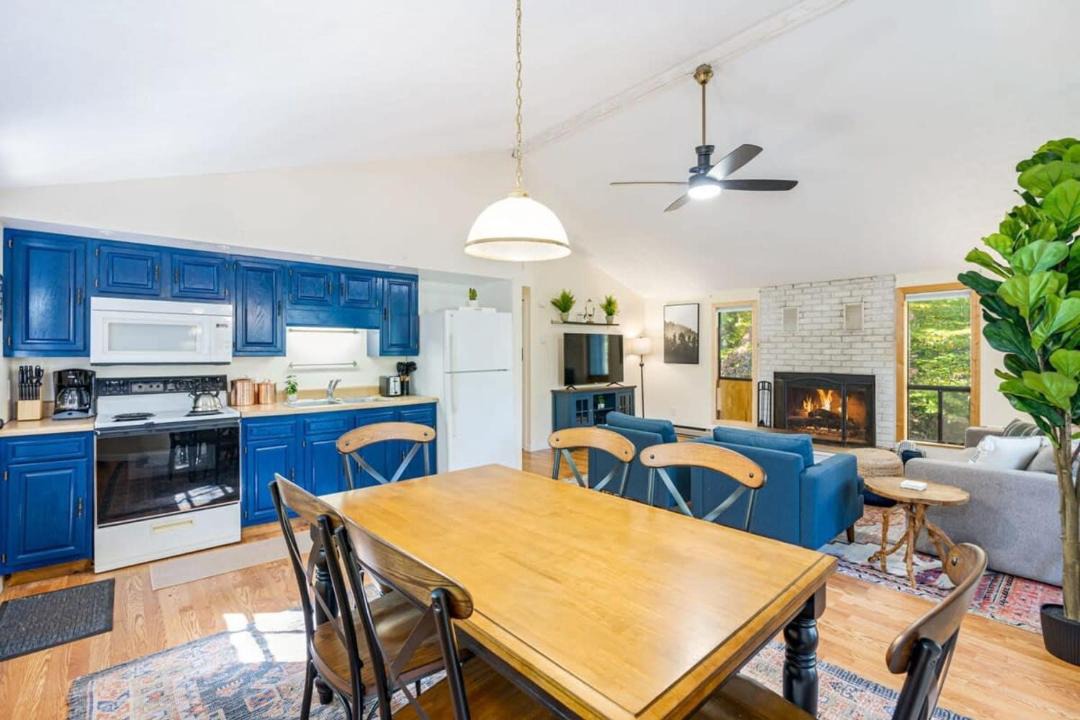 Photo of Livingroom in Sleepy Hollow