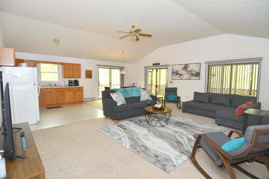 Photo of Livingroom in Great Cacapon
