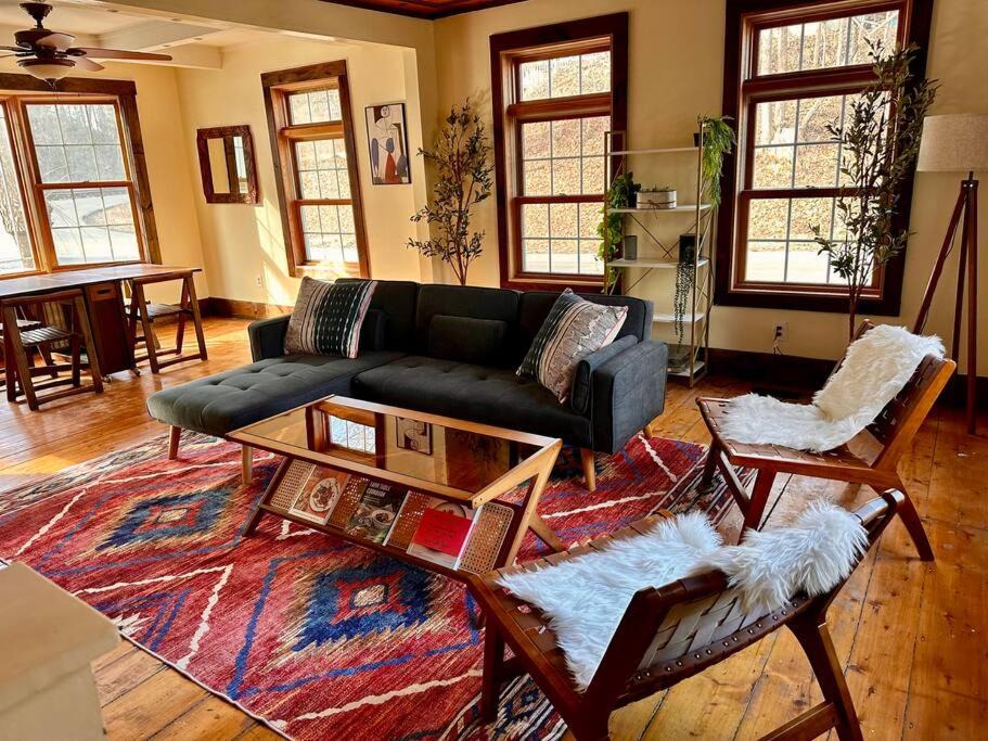 Photo of Livingroom in Brattleboro