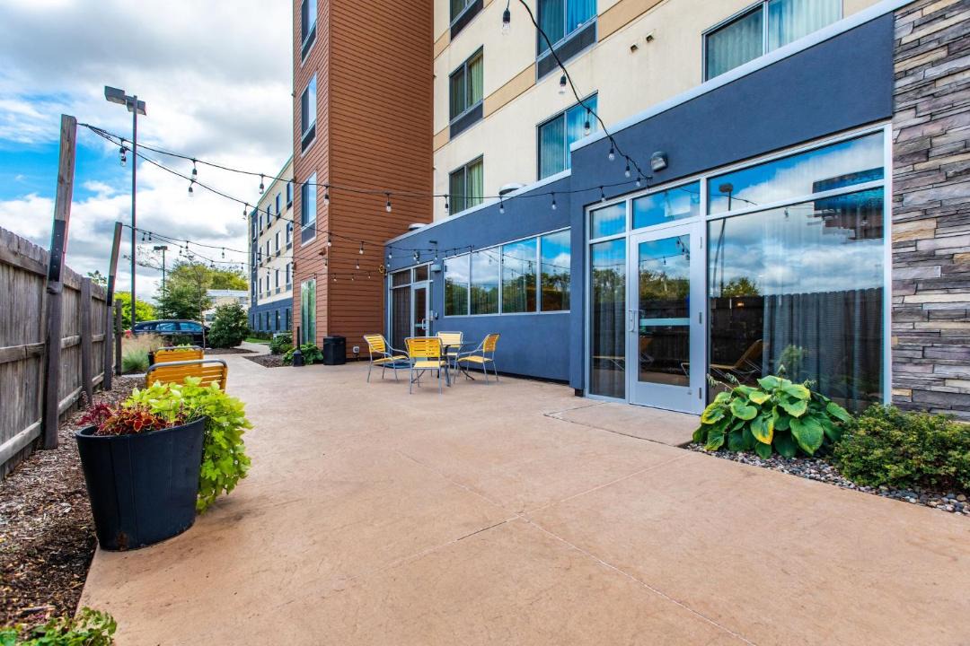 Photo of Patio Balcony in Kutzky Park