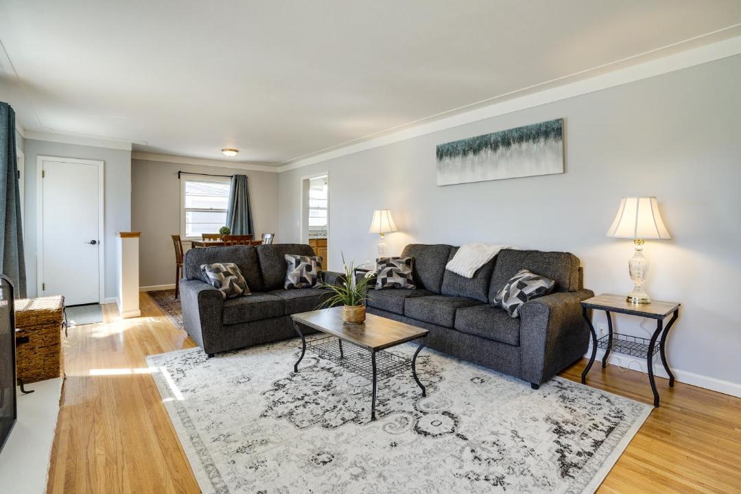 Photo of Livingroom in Richfield
