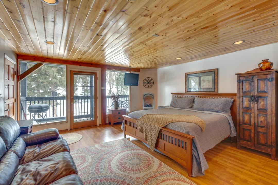 Photo of Bedroom in Taos Ski Valley