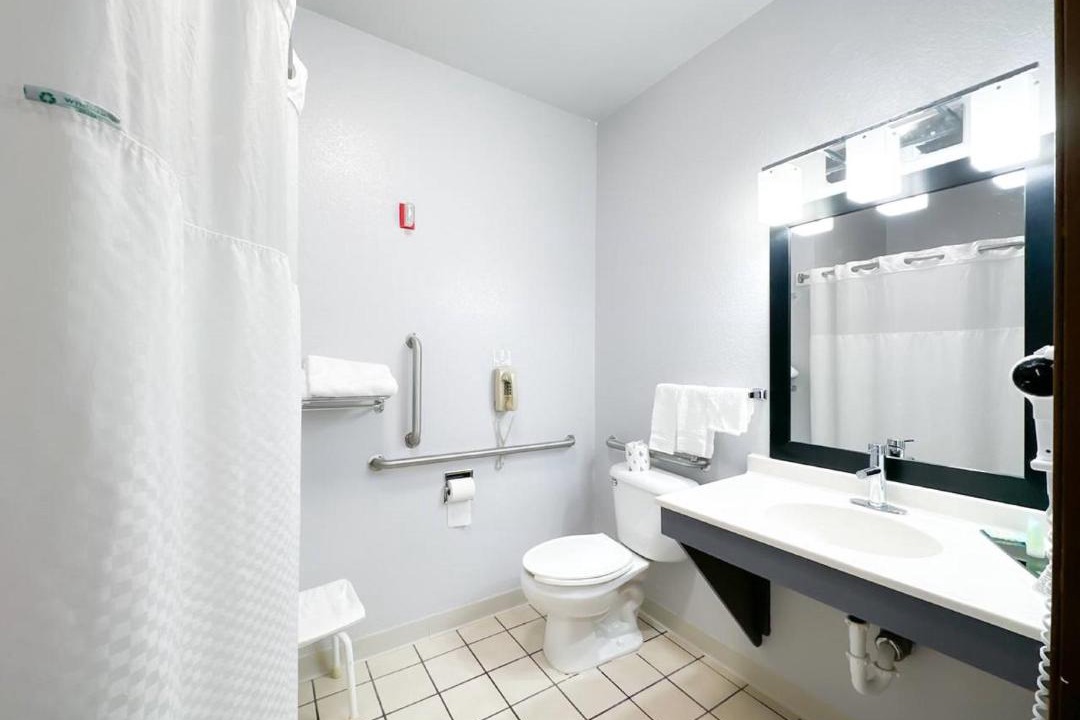 Photo of Bathroom in Blaine