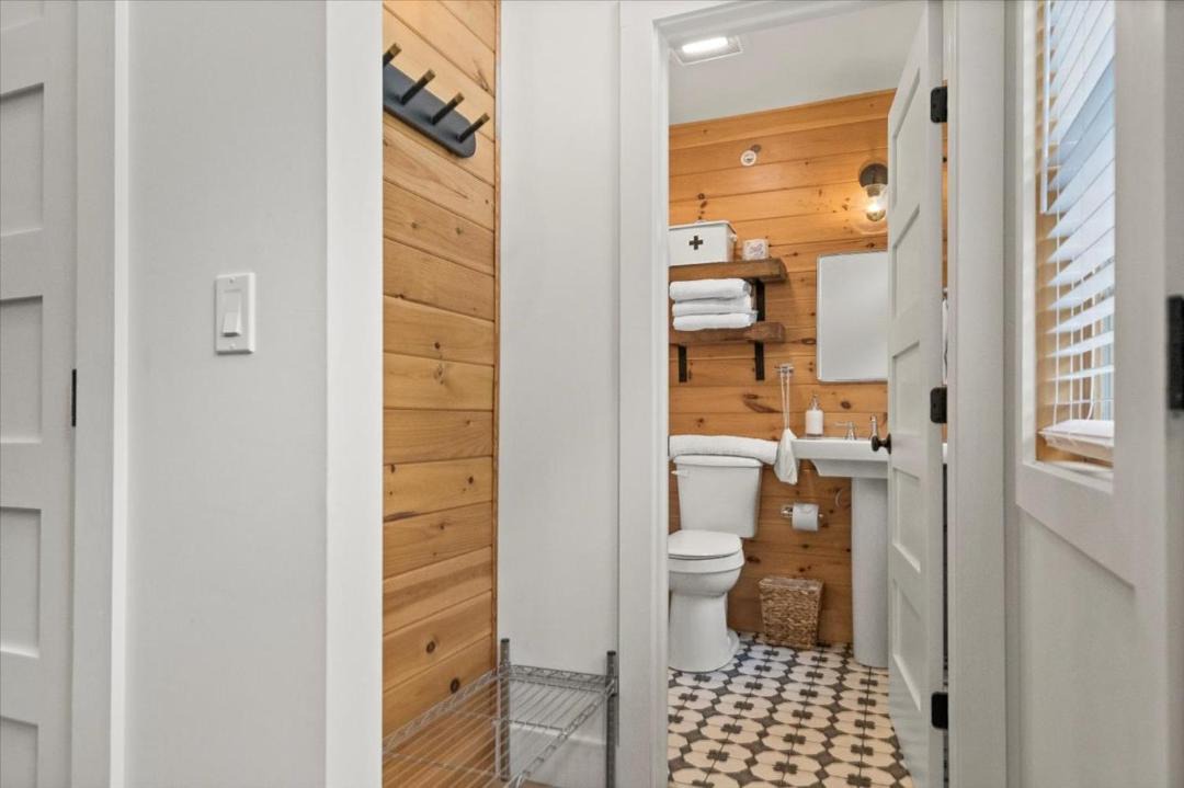 Photo of Bathroom in Lake George