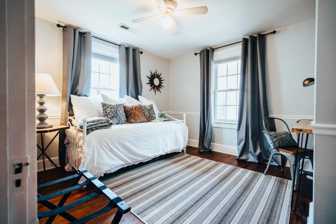 Photo of Bedroom in Culpeper