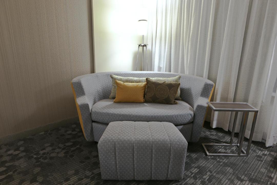 Photo of Livingroom in Battle Creek