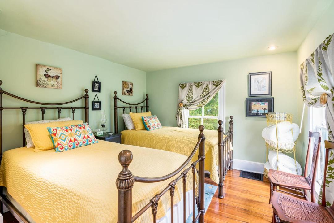 Photo of Bedroom in Harpers Ferry