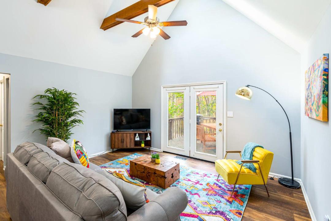 Photo of Livingroom in Kabletown
