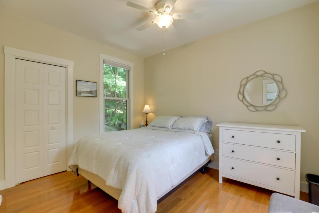 Photo of Bedroom in Summer Village