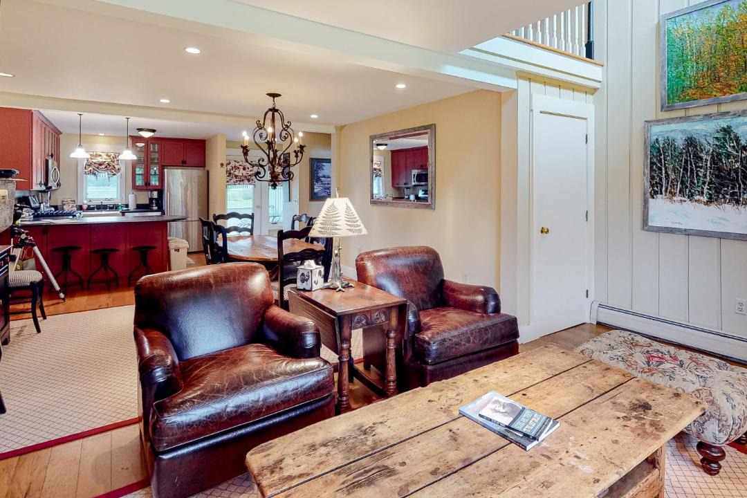 Photo of Livingroom in Stowe Area