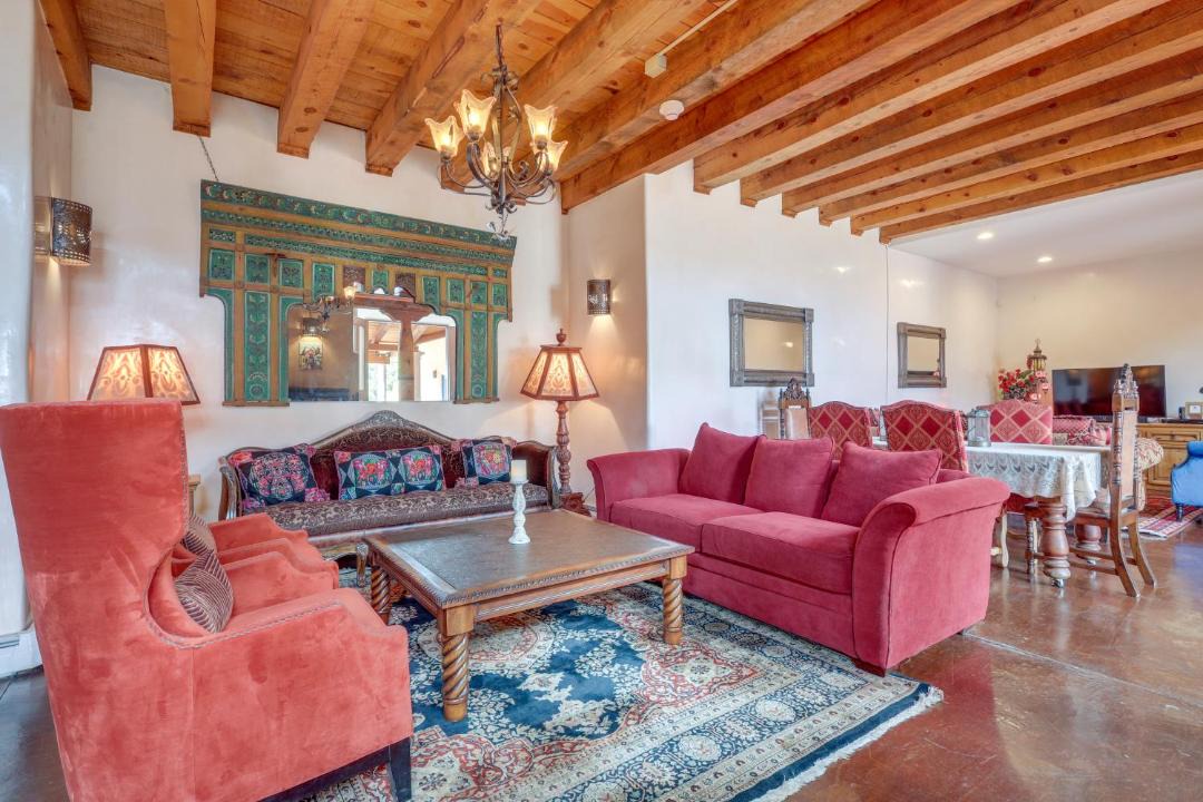 Photo of Livingroom in Cerrillos