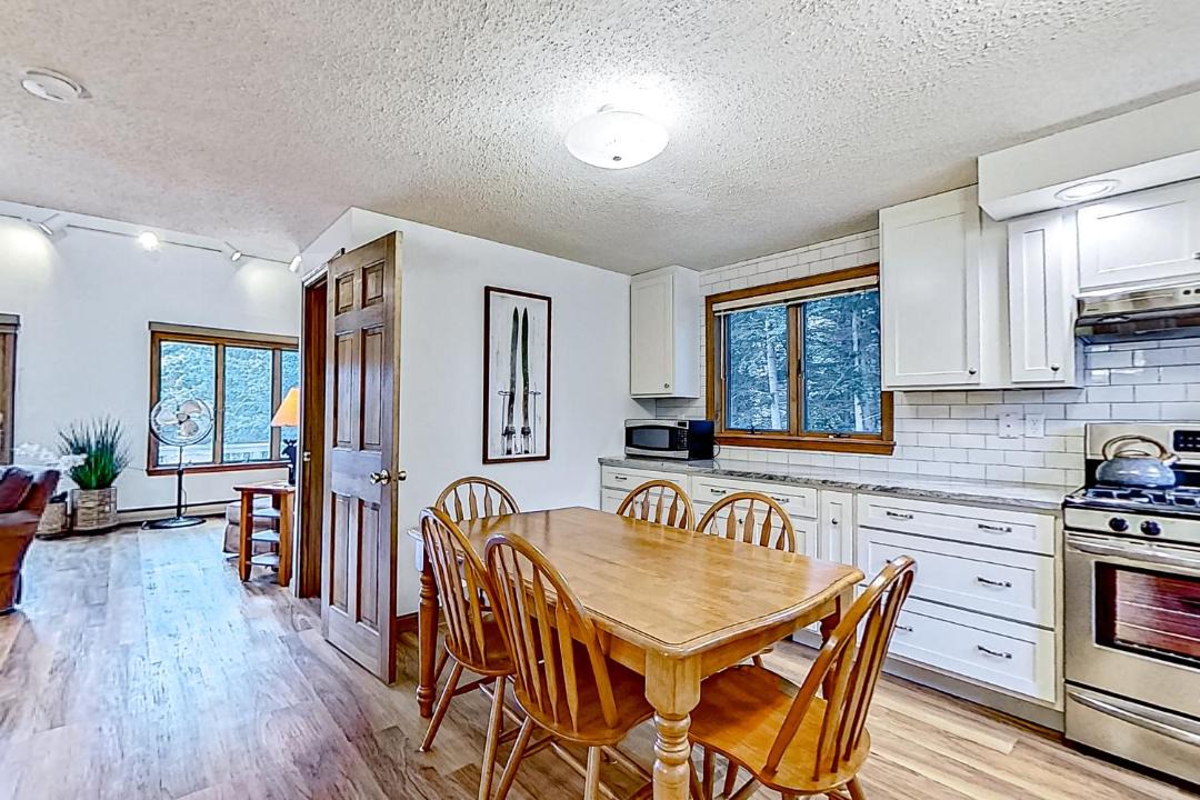 Photo of Livingroom in Intervale