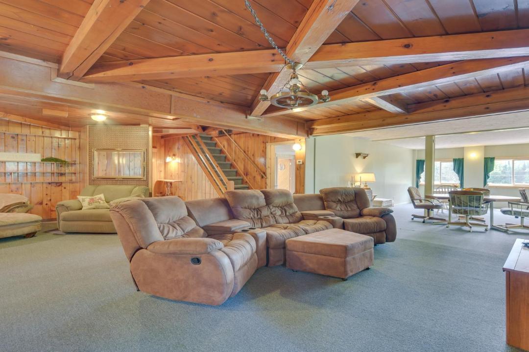 Photo of Livingroom in Winter