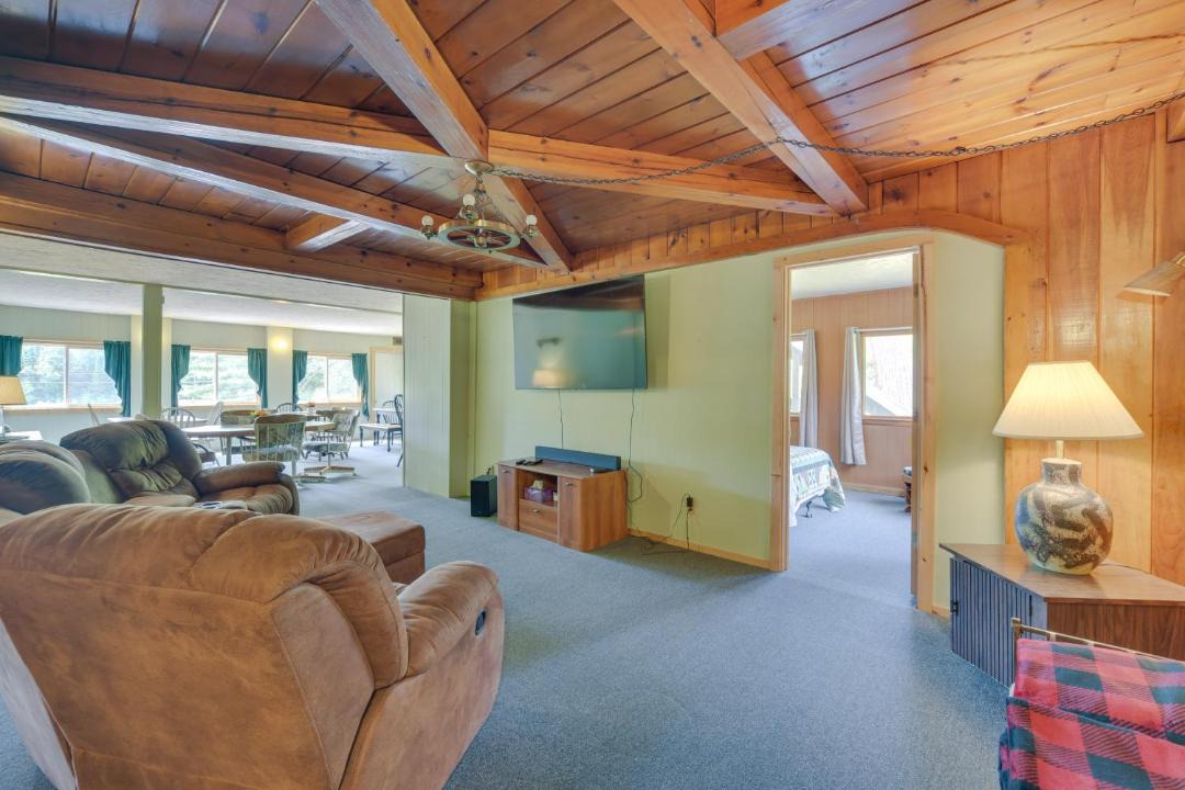 Photo of Livingroom in Winter