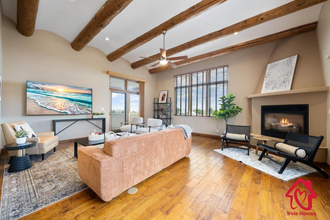 Photo of Livingroom in North Albuquerque Acres
