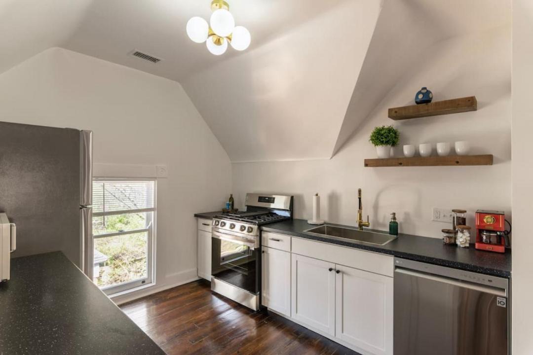 Photo of Kitchen in East Walnut HIlls
