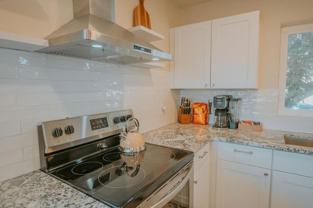 Photo of Kitchen in Albuquerque