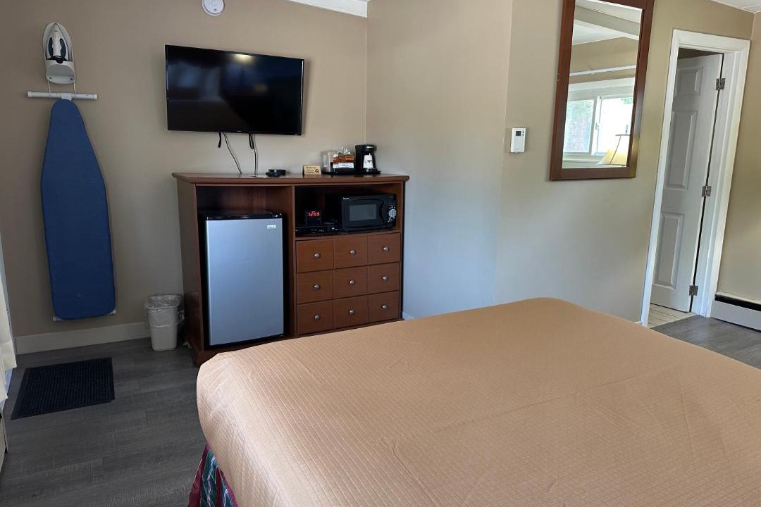 Photo of Bedroom in Claremont