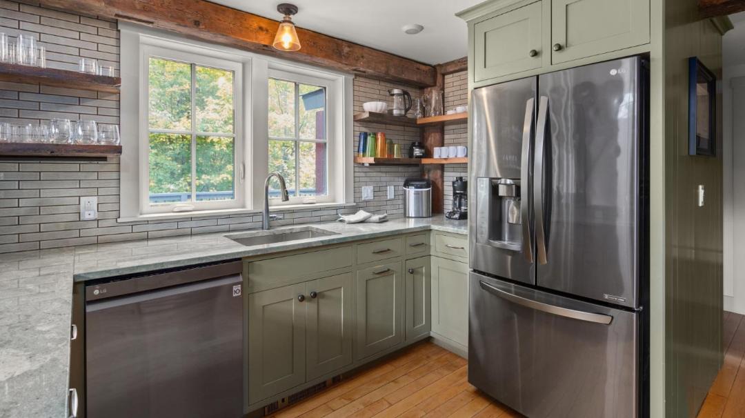 Photo of Kitchen in Warren