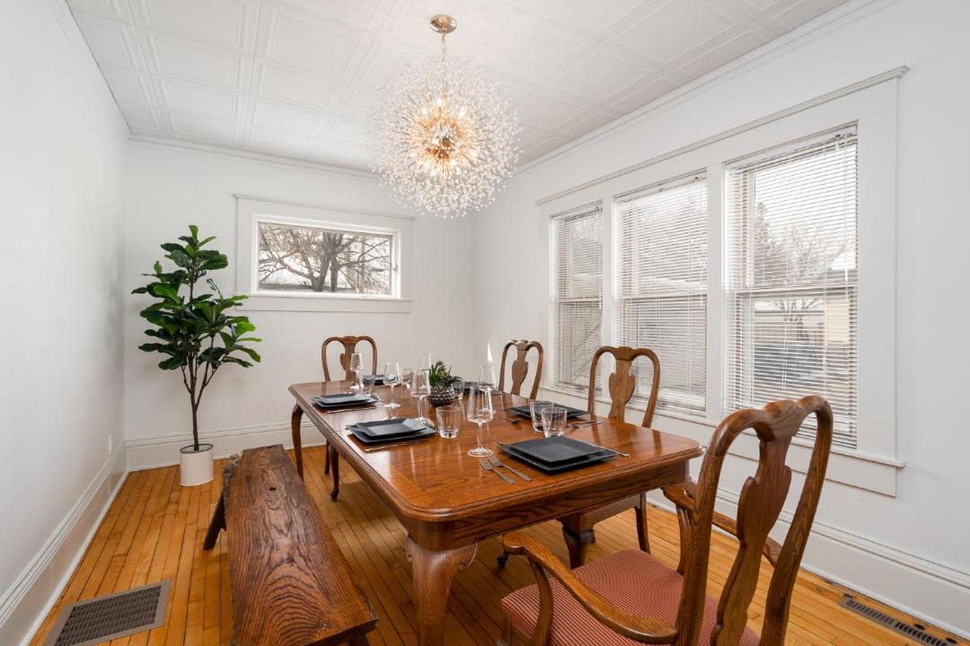 Photo of Livingroom in Richfield