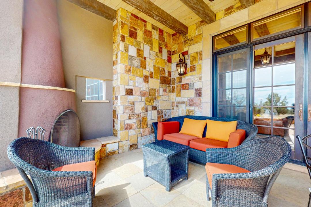 Photo of Livingroom in Eldorado at Santa Fe