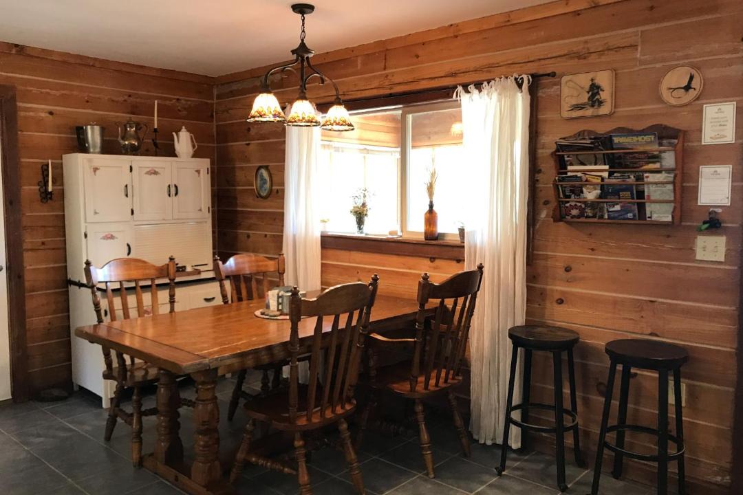 Photo of Livingroom in Alpine Village