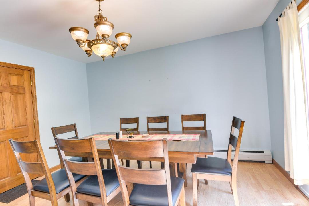 Photo of Livingroom in Charleston