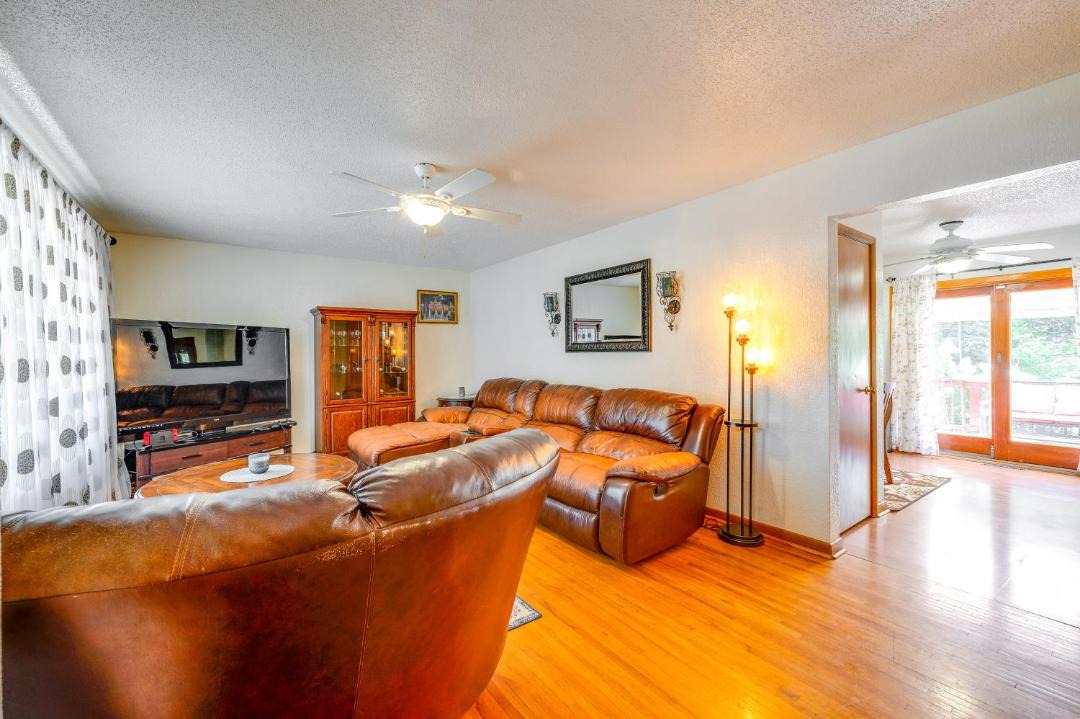 Photo of Livingroom in Waterloo