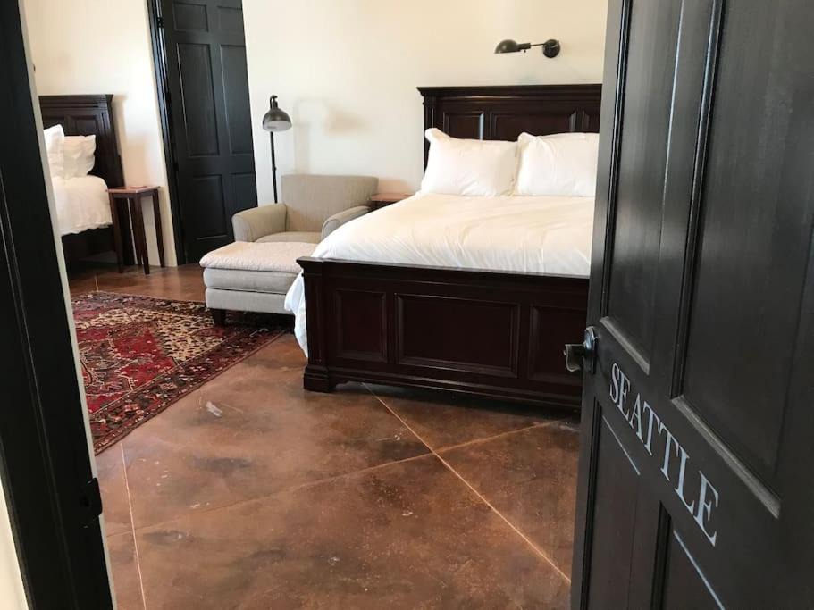 Photo of Bedroom in Ranchos De Taos