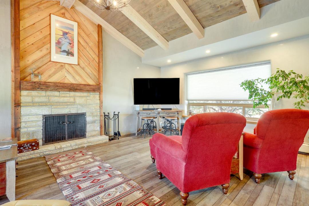 Photo of Livingroom in Santa Fe