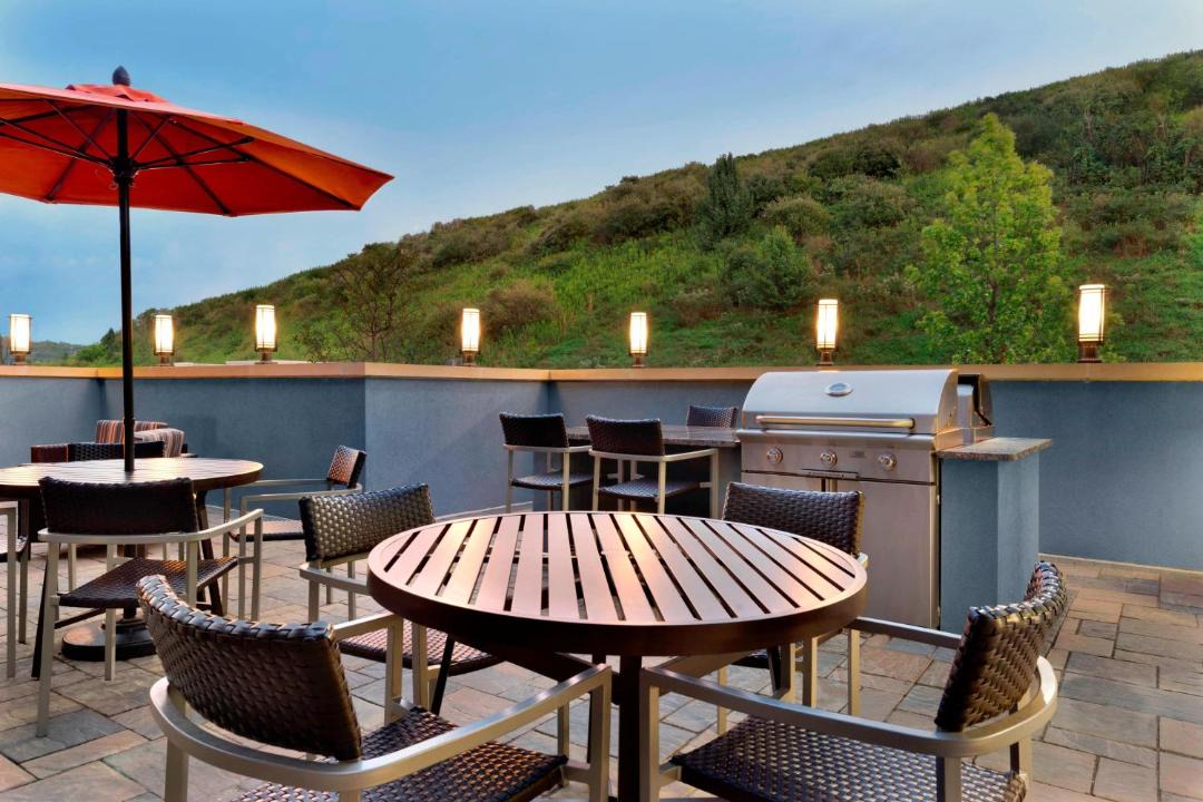 Photo of Patio Balcony in South Hills