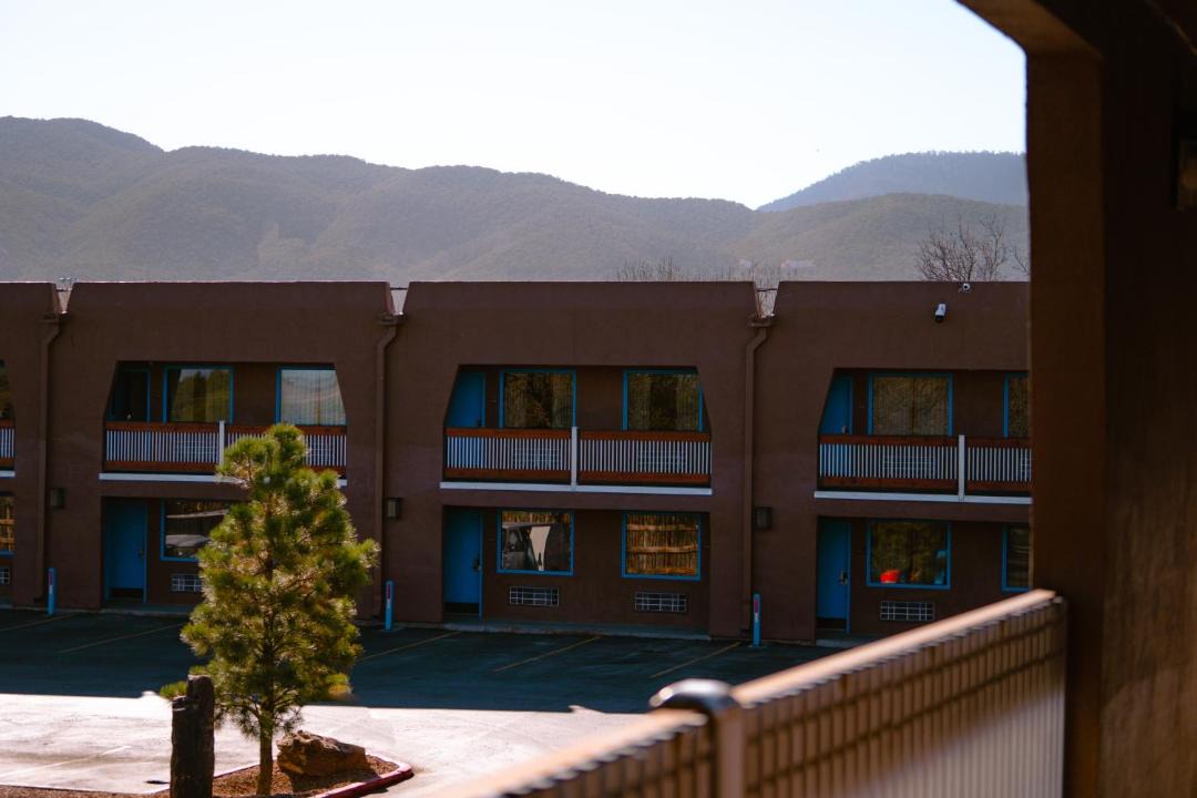 Photo of Others in Taos