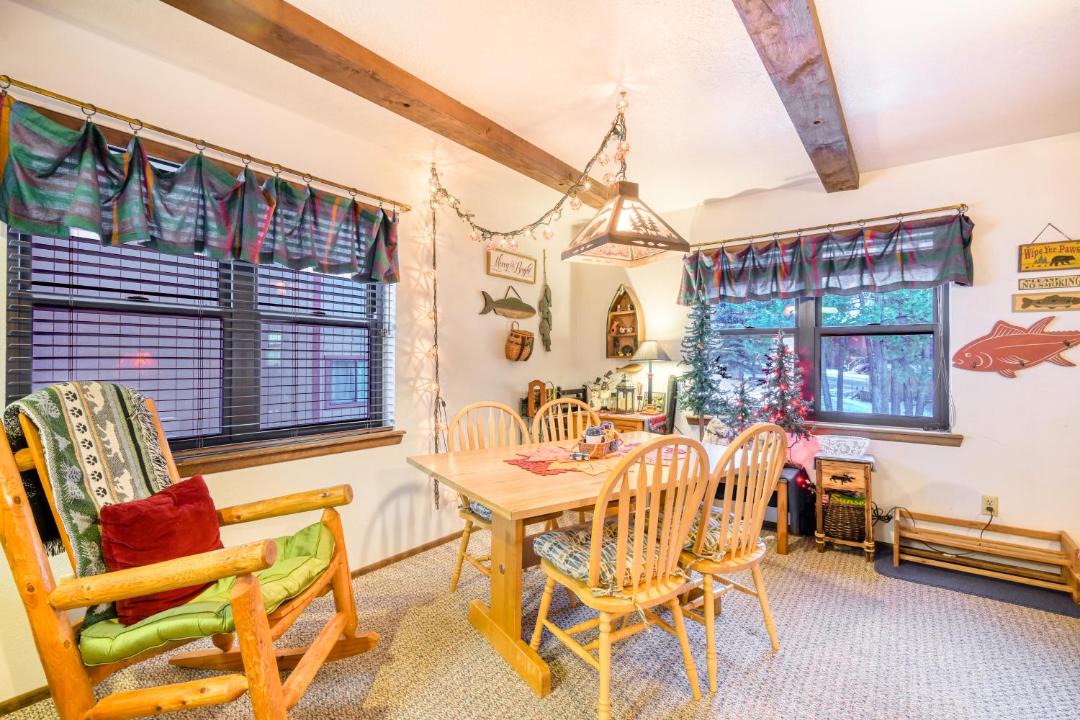 Photo of Livingroom in Angel Fire