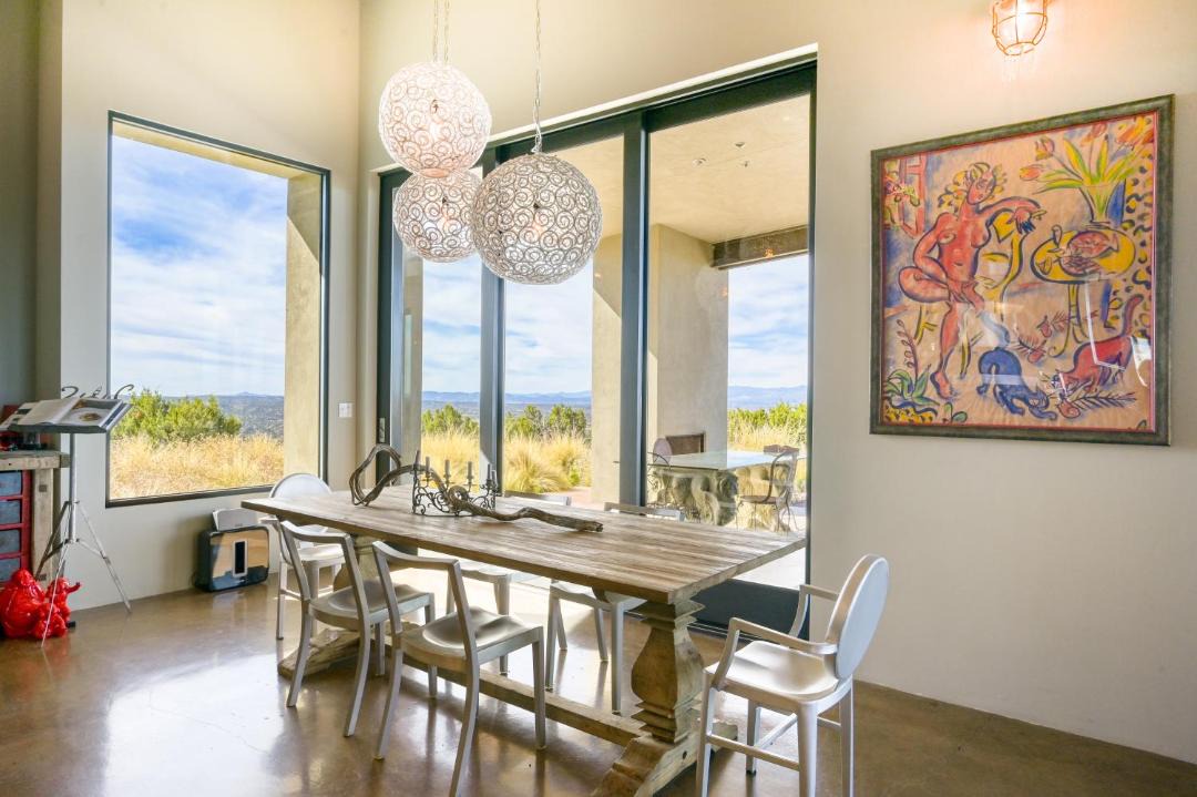 Photo of Livingroom in Santa Fe