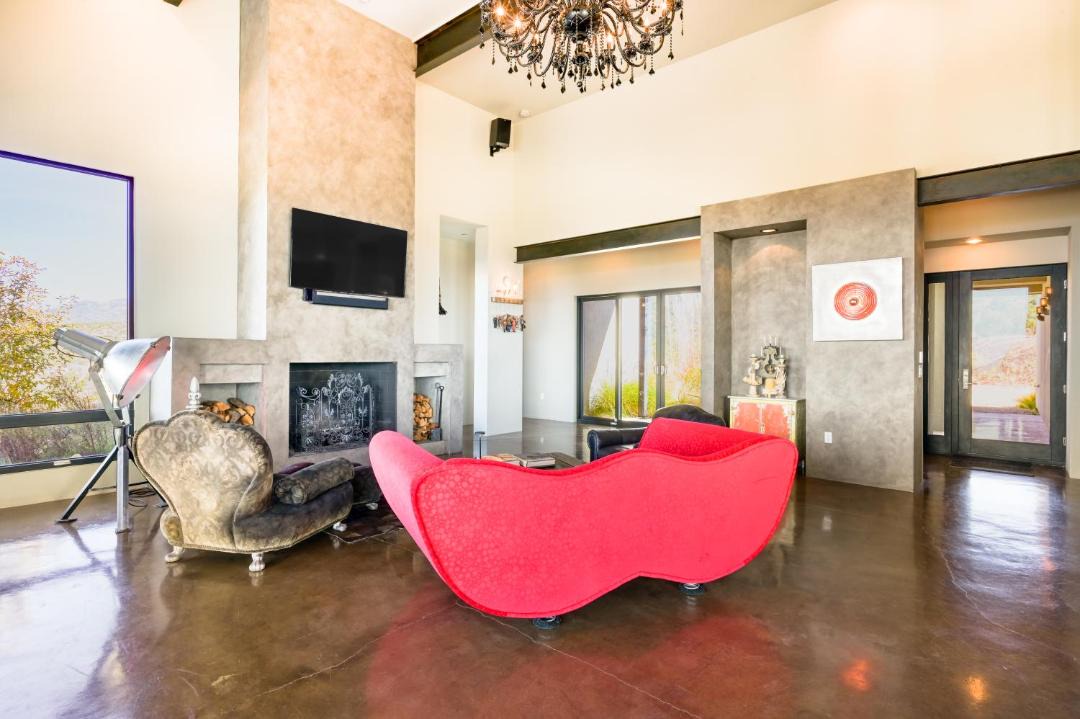 Photo of Livingroom in Santa Fe