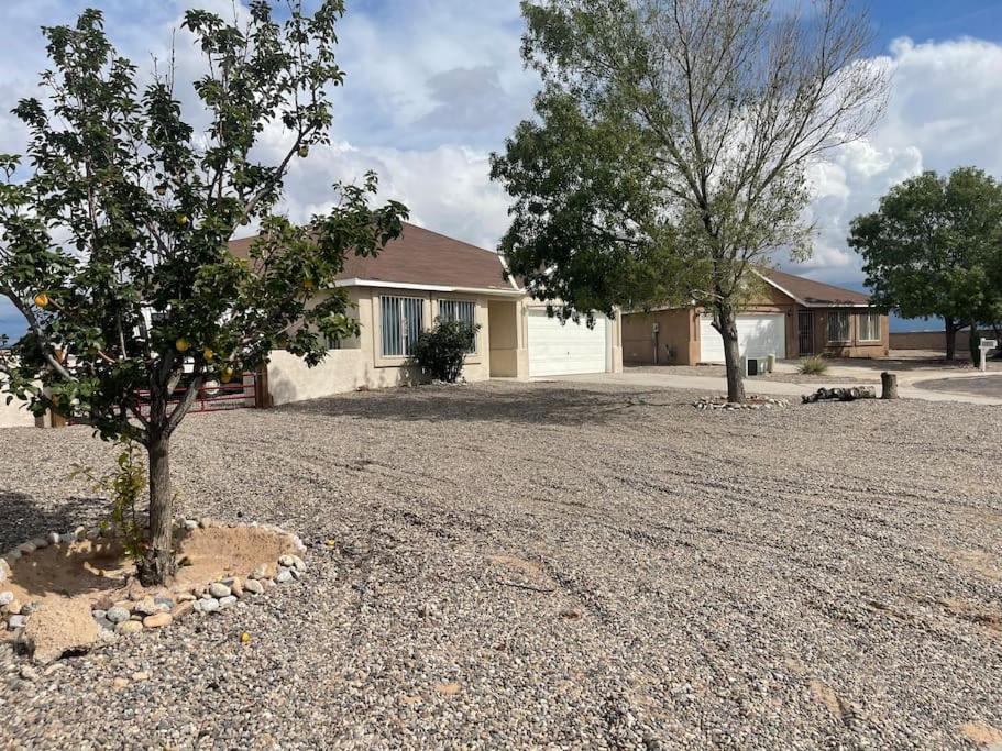 Photo of Buildings in Bosque